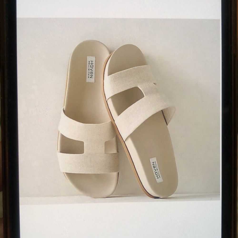 Haven Well Within Linen Cut Out Slides Size 10